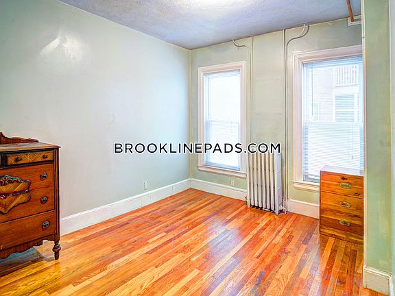 5th image of 37 Harvard Ave #A