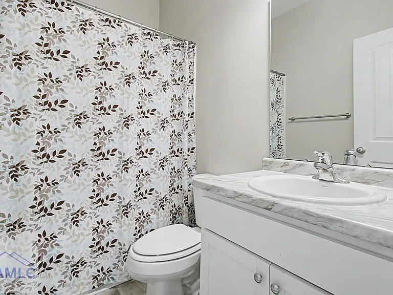 14 Herty Ln — Photo 5