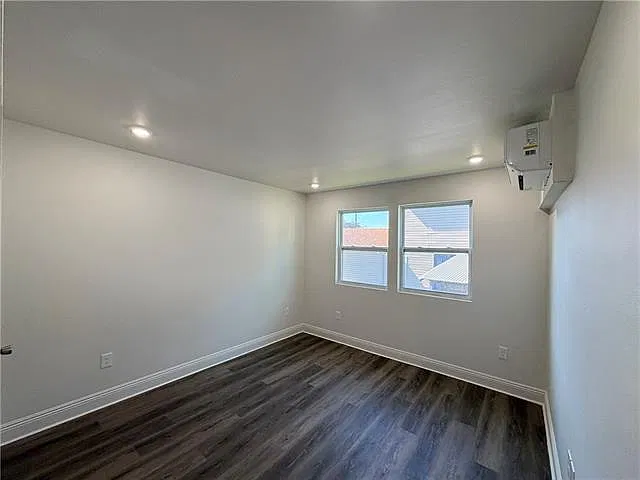 1 bed, 1.0 bath, 479 sqft, $1,000 — Photo 4