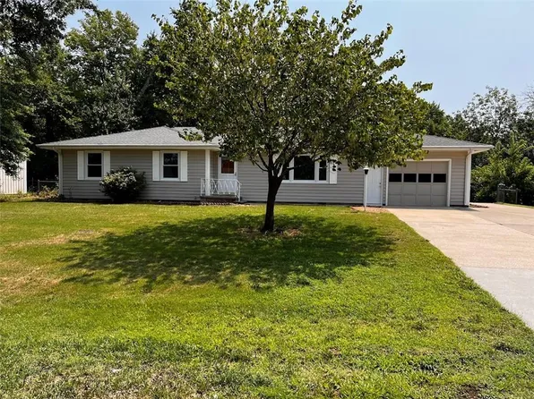 406 S Montrey St, Clinton, MO 64735