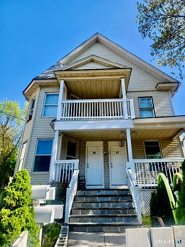 25 Laurel St #1 Photo 1