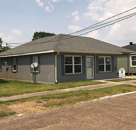 2nd image of 309 1/2 Leona St