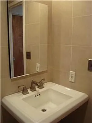Rented by R New York | media 1