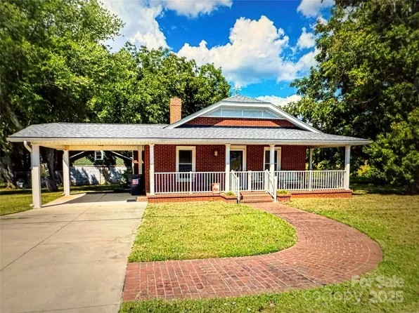 1170 Gold Knob Rd, Salisbury, NC 28146