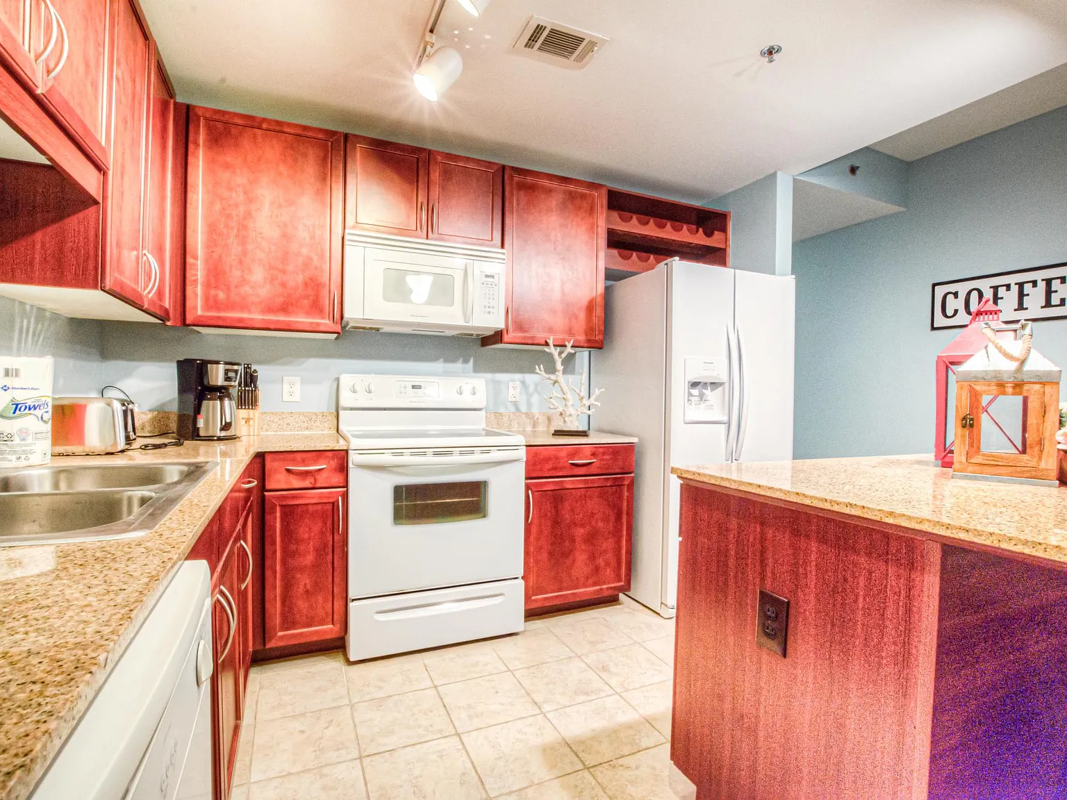 3 bed, 1462 sqft, $2,500 — Photo 3