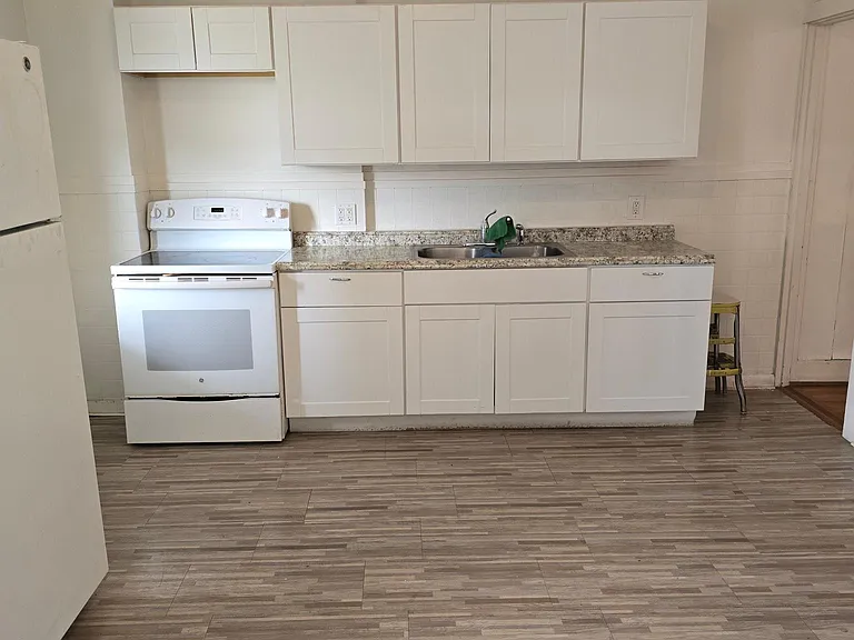 630 S 2nd St — Photo 13