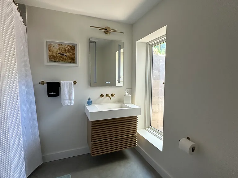 599 Old Montauk Hwy — Photo 26