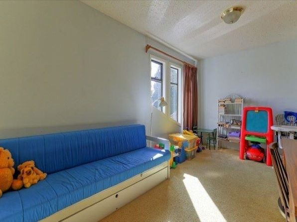 4 bedroom rental in Delta — photo 16