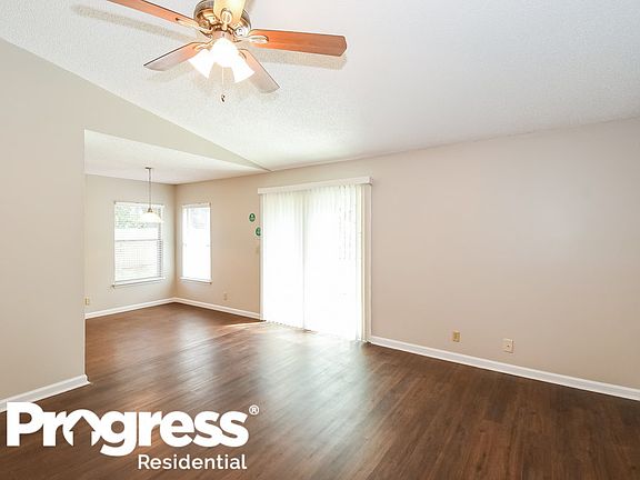 3rd image of 12772 Clear Springs Dr