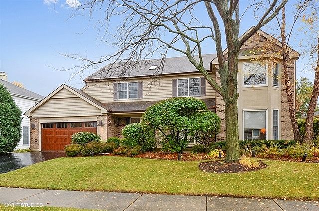 1st image of 2821 E Woodbury Dr