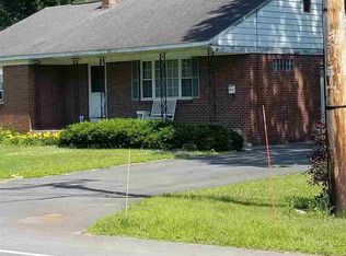 96 Osborne Rd, Albany, NY 12205