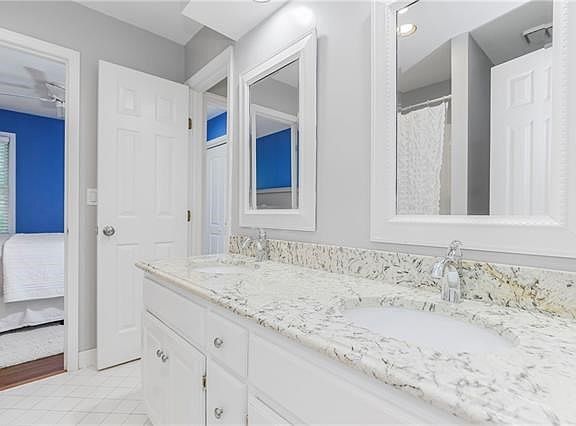 5th image of 2753 W 131st Ter