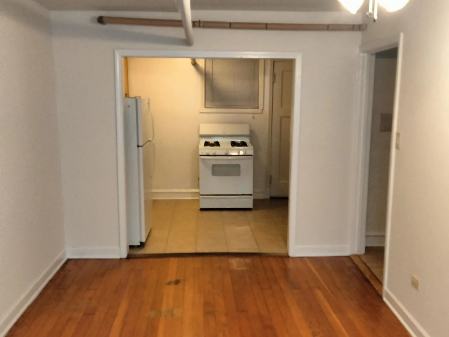 1028 S Oak Park Ave — Photo 2