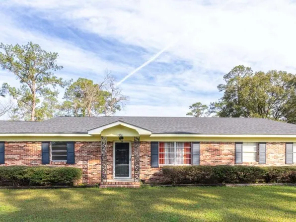 510 Linwood Dr, Waycross, GA 31501