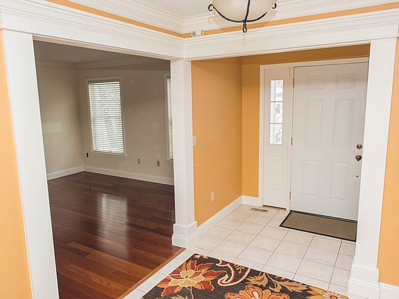 2nd image of 80 Guinevere Ct