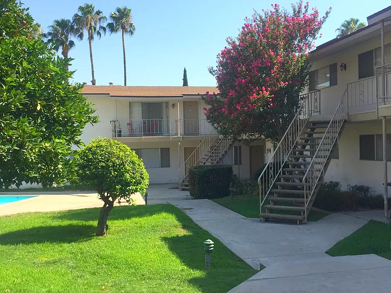 25863 Pacific St #7 — Photo 18
