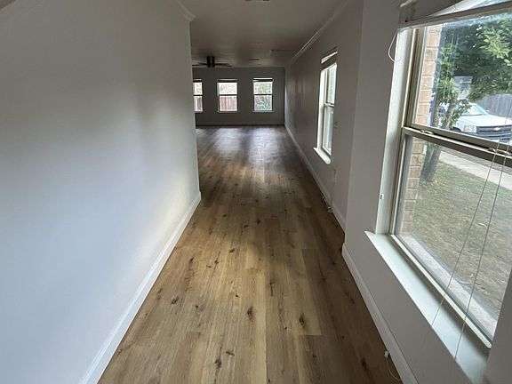 4th image of 6901 Crestone Rd
