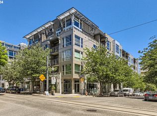 1125 NW 9th Ave APT 209, Portland, OR