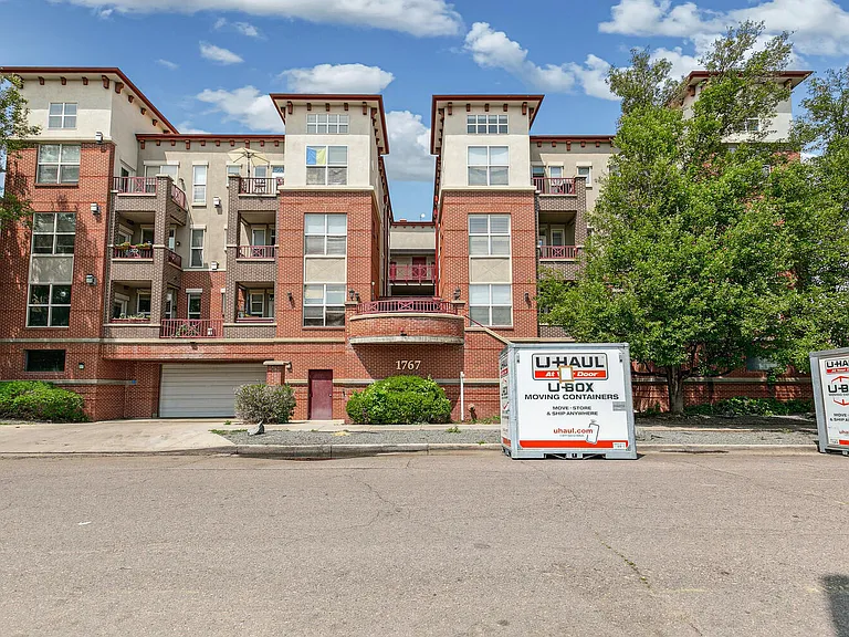 1767 N Pearl St #308 — Photo 28