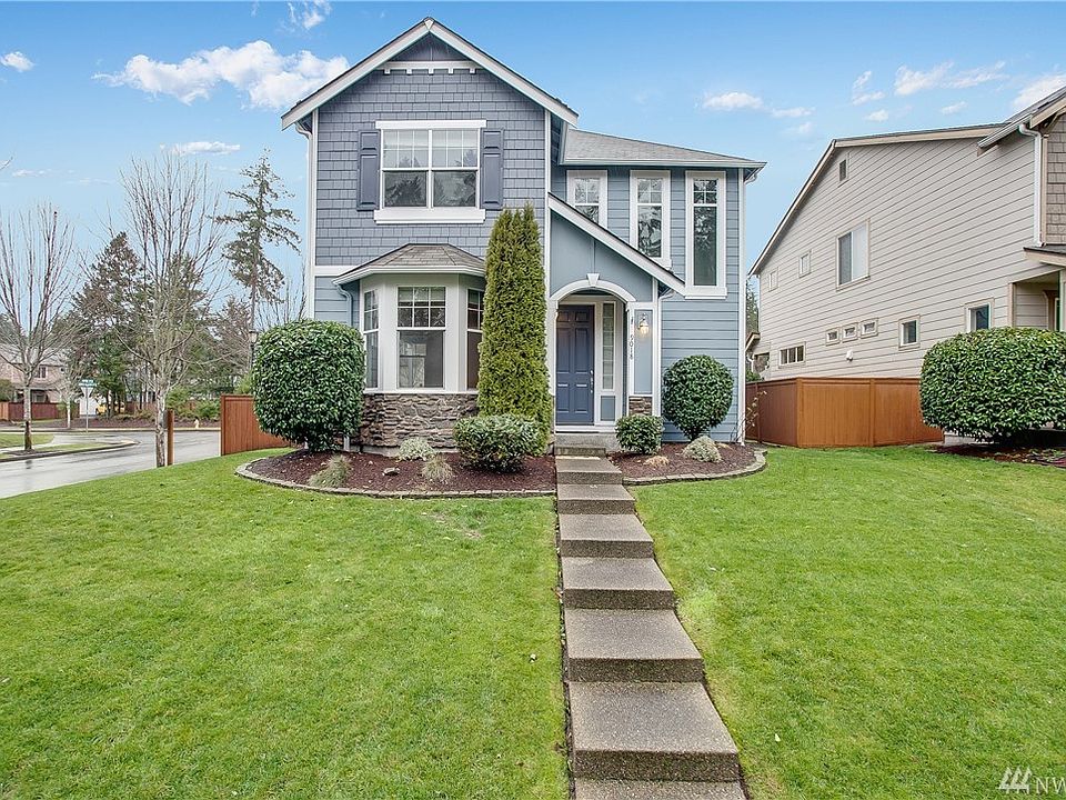 1st image of 9018 Campus Glen Dr NE