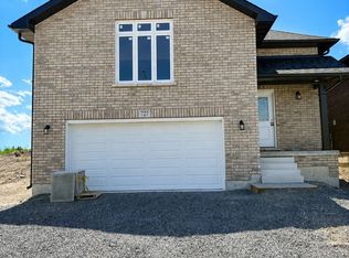 727 Latimer Way, Peterborough, ON K9K0H4