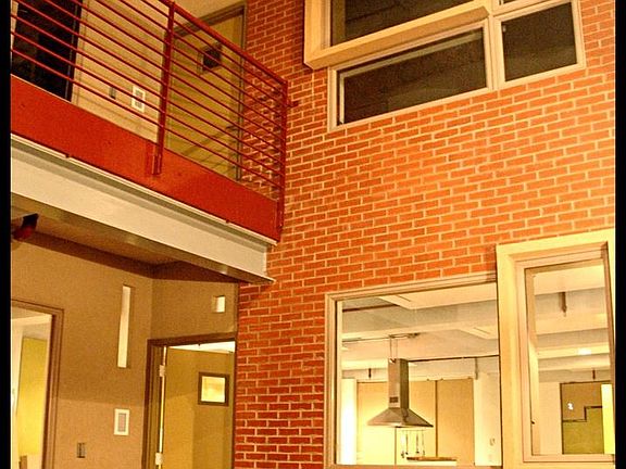 3rd image of 1216 Chestnut St #3398689
