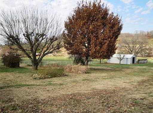 4th image of 12191 S Highway 21