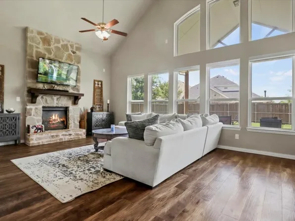 1625 Sea Island Rd, Aubrey, TX 76227