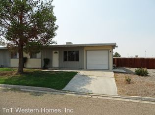 437 Oasis Dr, Ridgecrest, CA 93555