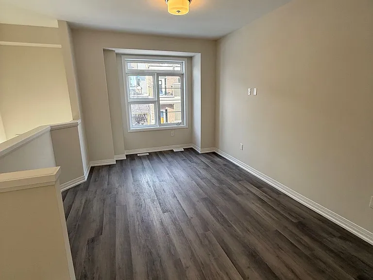 660 Colborne St W #158 — Photo 3