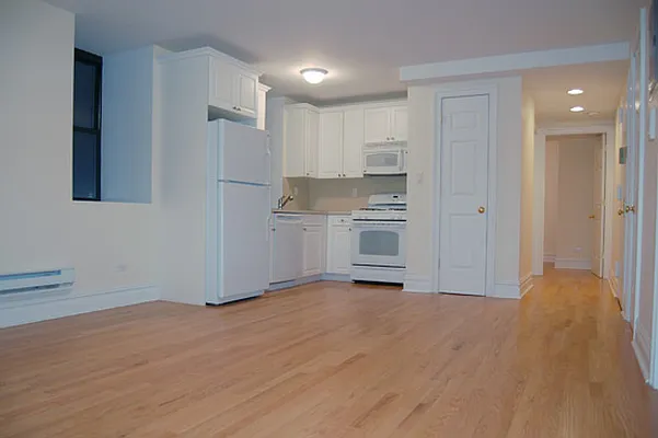 Rented by Stonecrest Realty | media 1