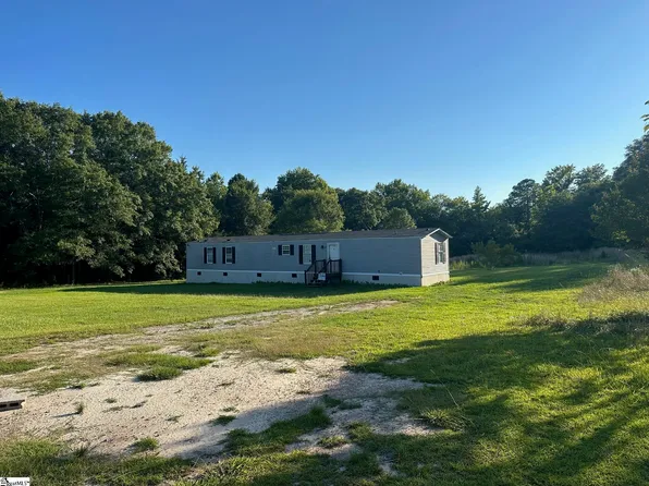 368 Buzhardt Rd, Ware Shoals, SC 29692