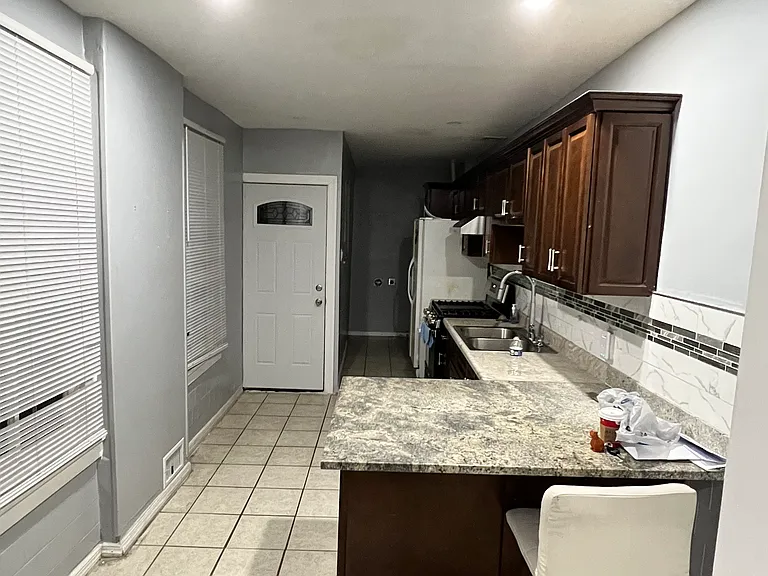 737 Birch St — Photo 4