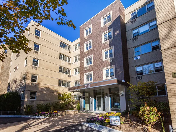 Kenmore Place - 6119 N Kenmore Ave