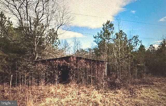 2nd image of 8833 Sunnybrooke Farm Rd