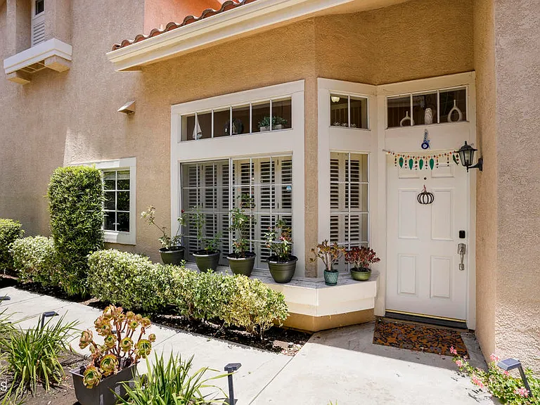 4900 Lazio Way — Photo 3