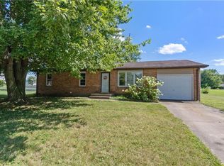 1156 Ernest Dr, Seymour, IN 47274