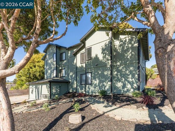 4800 Bayview Ave APT B
