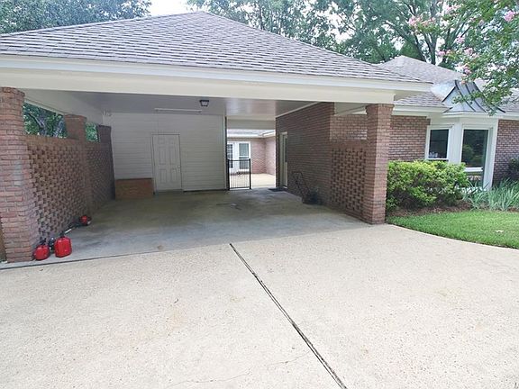 5th image of 7813 Yarmouth Pl