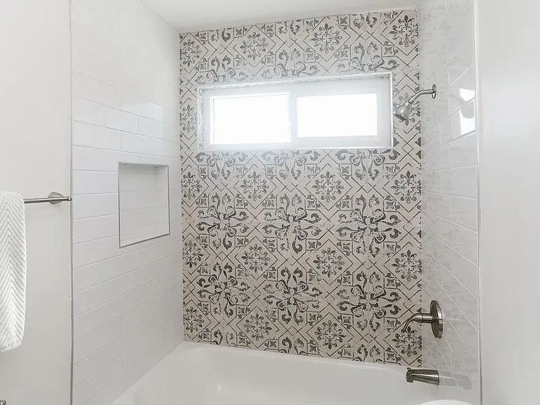 2720 Figueroa Blvd #E — Photo 6