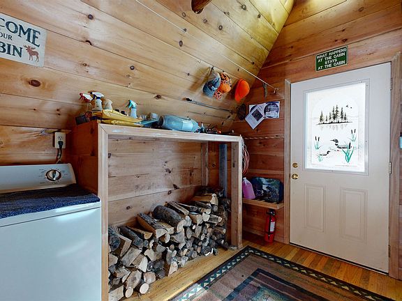 4th image of 15 Hamlin Loop