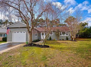23 Panama Ct, Toms River, NJ 08757