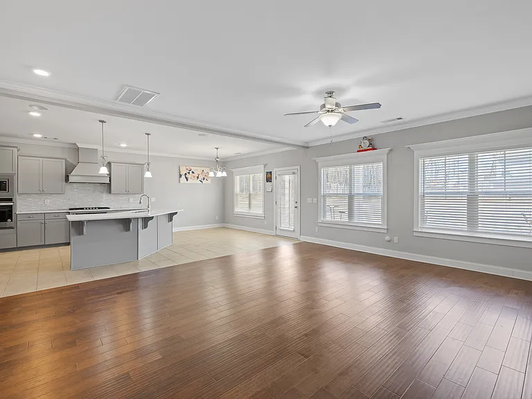 15 Hollyhock Ln — Photo 40