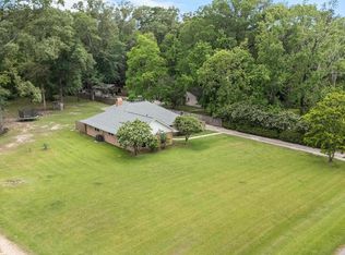 12804 Pecos Ave, Greenwell Springs, LA 70739