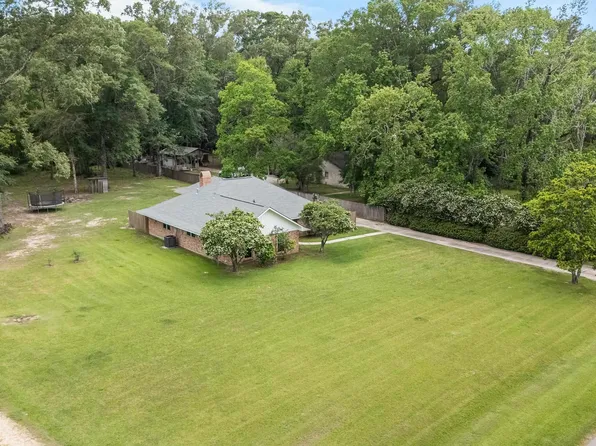 12804 Pecos Ave, Greenwell Springs, LA 70739