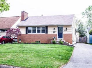 2747 Eastminster Rd, Columbus, OH 43209