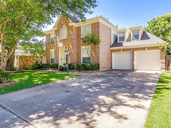 3rd image of 2211 S Branch Dr