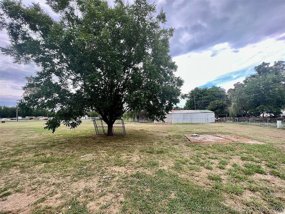 2nd image of 0 NE Main St