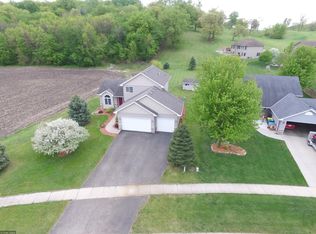 1205 E Orchard St, Belle Plaine, MN 56011