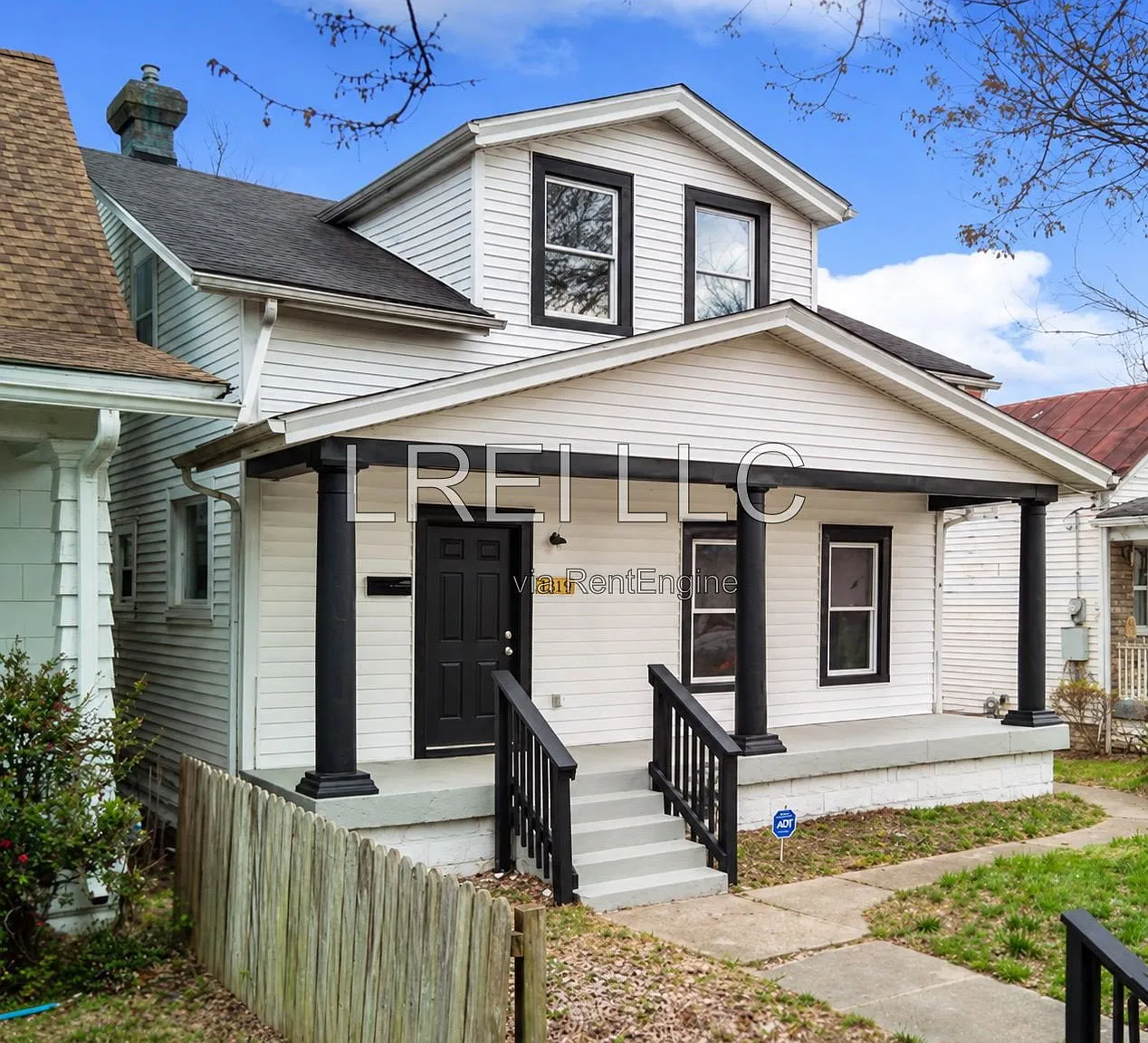 4 bed, 2.0 bath, 1560 sqft, $1,390 — Photo 1
